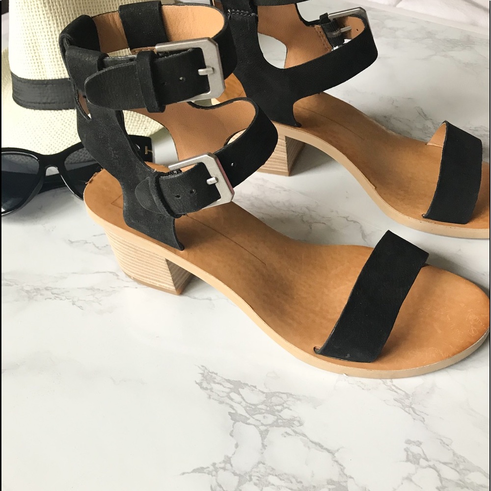 Dolce Vita Black nubuck Heels Sandal - Picture 8 of 8